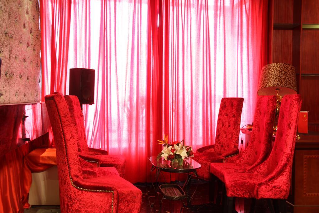 Super 8 Hotel Beijing Shijingshan Jiujiuyuan Exteriör bild