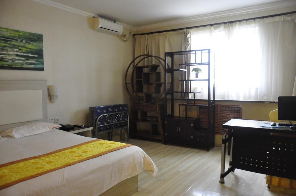 Super 8 Hotel Beijing Shijingshan Jiujiuyuan Rum bild